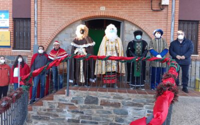 Los Reyes Magos también visitan a los niños de Val de San Lorenzo