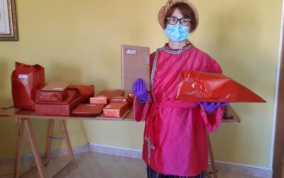 El Paje Real reparte los regalos a los niños y niñas del municipio de Villamontán de la Valduerna