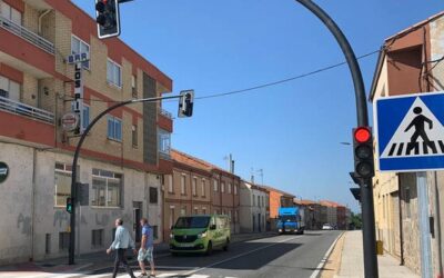 El ayuntamiento de Astorga licita el mantenimiento de la red semafórica de la ciudad por 30.000 euros para dos años