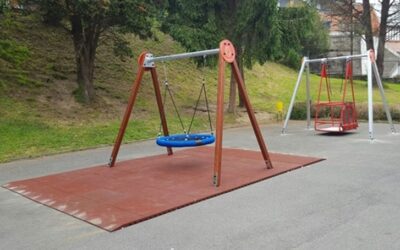Somos Diversos está consiguiendo la instalación de columpios adaptados en municipios de nuestra comarca