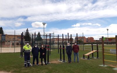 Santa María del Páramo completa su equipamiento de Street Workout