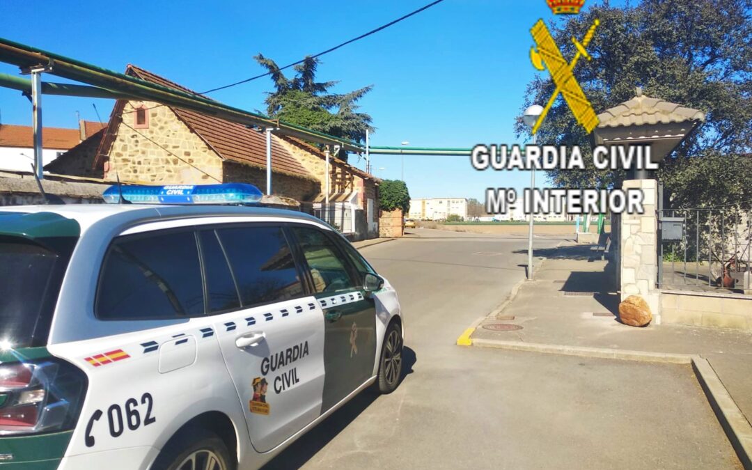 La Guardia Civil investiga a un varón por un presunto delito leve de lesiones en La Bañeza