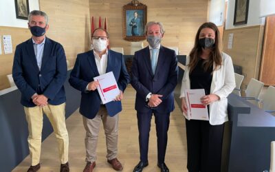 La Cámara de Comercio y el Ayuntamiento de La Bañeza impulsan nuevos cursos, herramientas de trabajo y exportación para las empresas de la ciudad y su demarcación