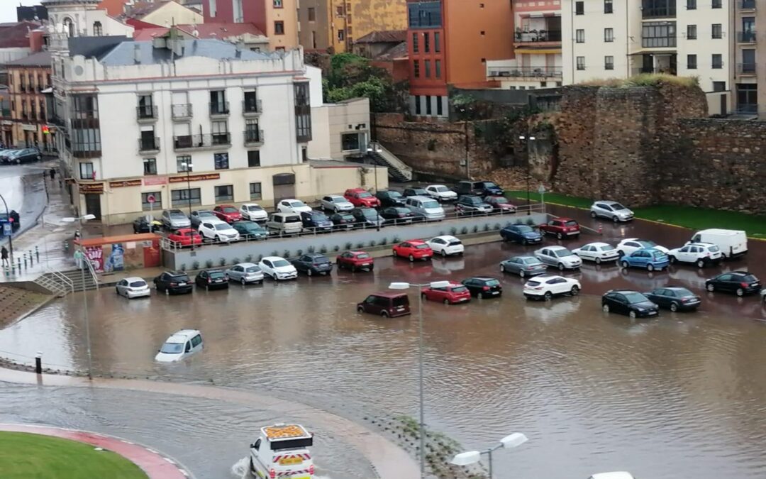 Perandones: “Astorga necesita un proyecto de gran envergadura para hacer los colectores”