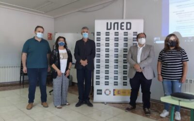 La Bañeza inaugura el primer curso de la Uned de este verano sobre producción local y consumo responsable