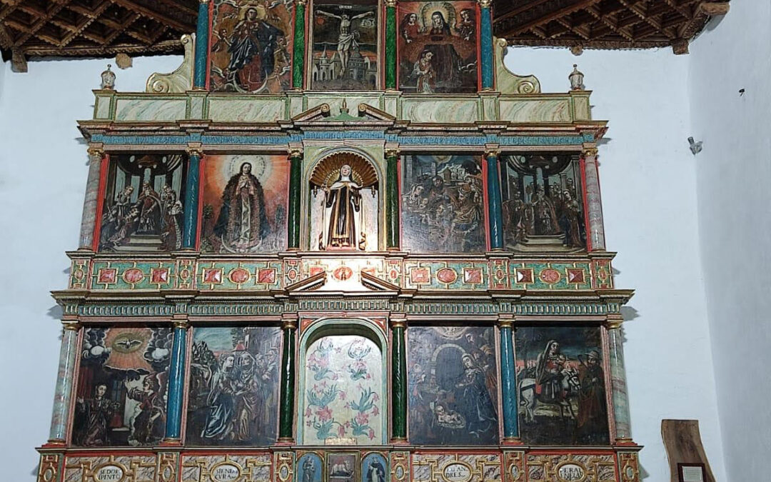 La Ermita de Viforcos luce un renovado retablo