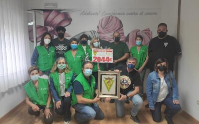 La rodada solidaria del Moto Club Bañezano recauda más de 2.000 euros a favor de la AECC