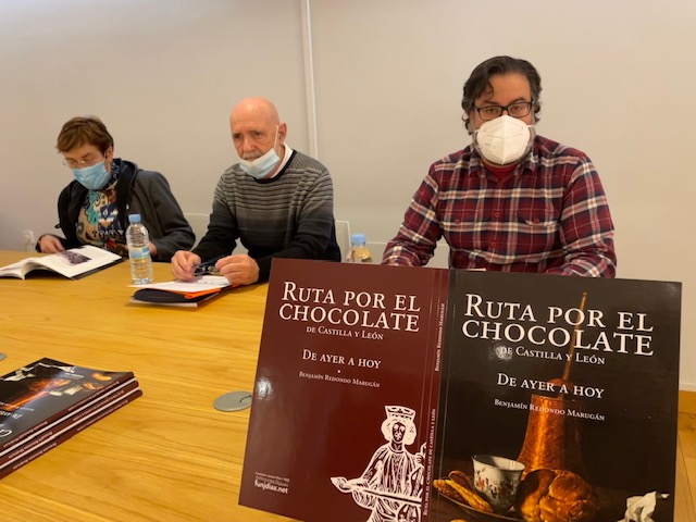 Astorga, protagonista de un libro con las rutas del chocolate de Castilla y León
