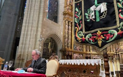 El obispo de Zamora, Fernando Valera, pregona en Astorga “la Semana Santa de la esperanza”