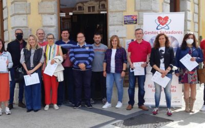 El Ayuntamiento de La Bañeza forma a 14 personas en el uso del desfibrilador