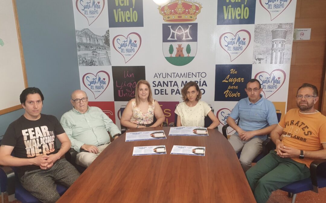 Santa María del Páramo celebra la II Feria del Libro