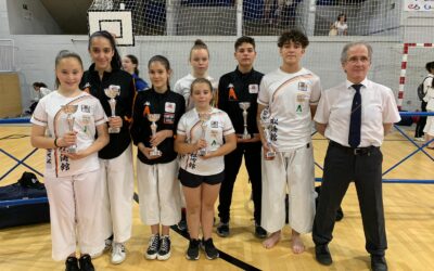 Los Karatekas astorganos clausuran el año deportivo con diez medallas en el Campeonato de Edades