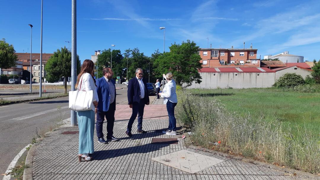 La Bañeza ve más cerca el logro de conseguir su ansiado parque de bomberos