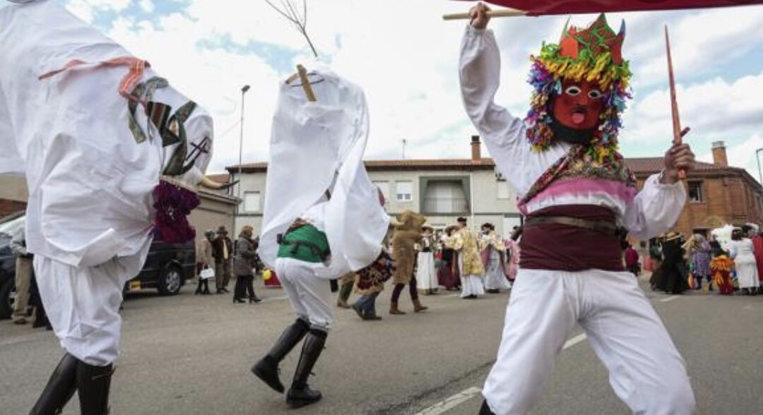 Velilla de la Reina acoge entre mañana y el domingo el I Congreso de las Mascaradas Leonesas