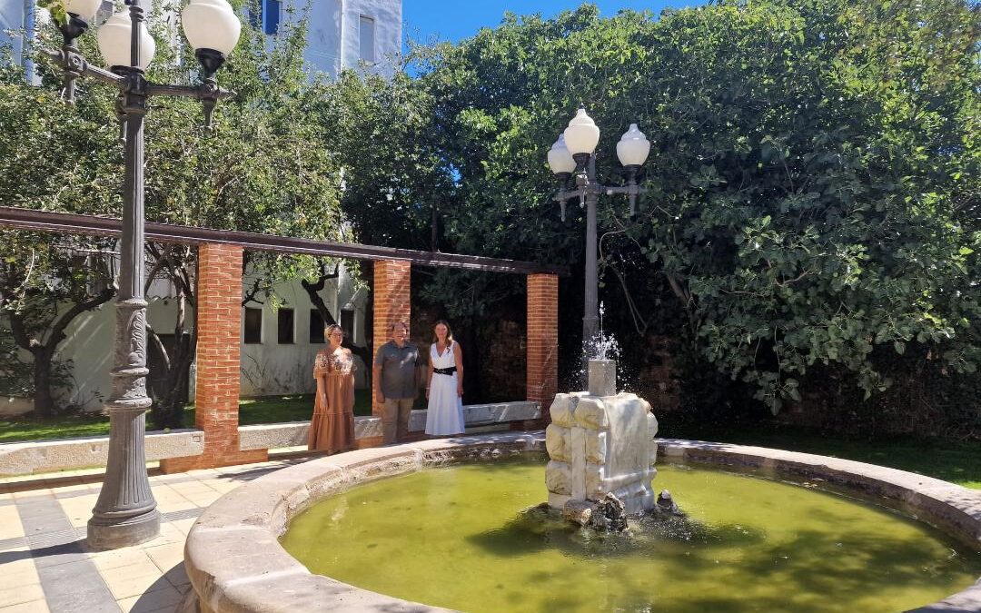 El ‘Jardín Romántico’ de La Bañeza abre sus puertas a un nuevo espacio verde y de ocio en la ciudad