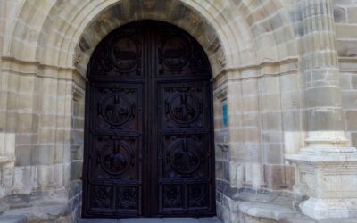 Los donativos para la restauración de la Puerta de los Obispos podrán hacerse en la Casa del Sacristán