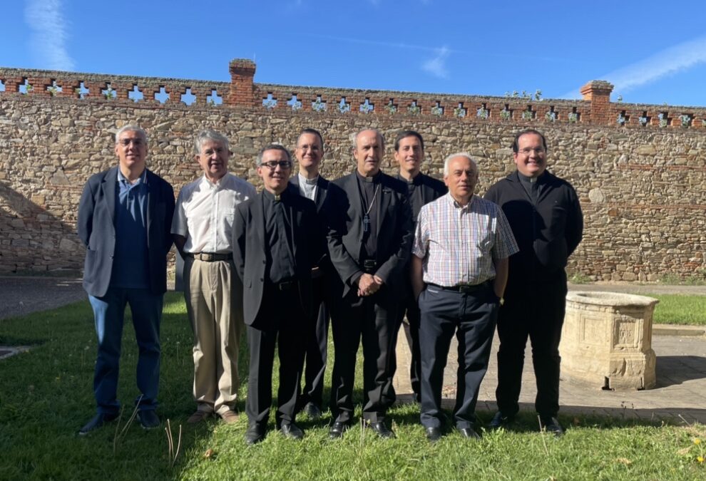 El nuevo Consejo Episcopal y arciprestal de la diócesis toma posesión