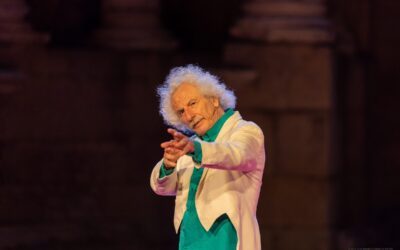 Rafael Álvarez, El Brujo vuelve al Teatro Municipal de La Bañeza con su obra “Los Dioses y Dios”