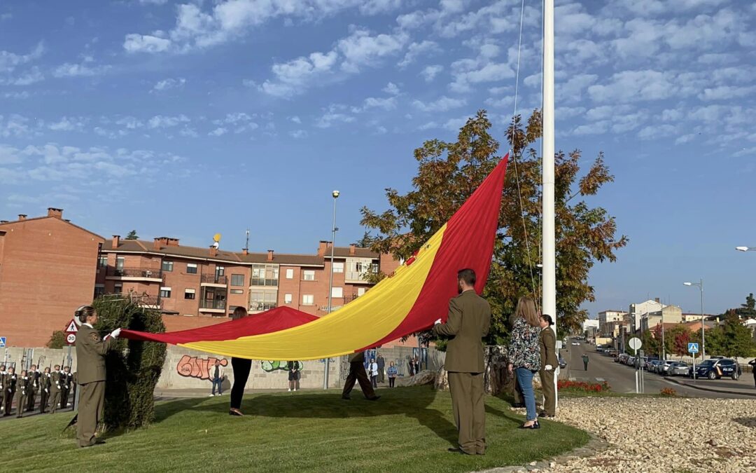 Astorga renueva su enseña de La Eragudina y mañana 130 civiles juran bandera en la plaza Mayor
