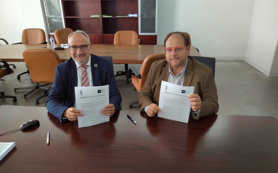 La Bañeza y el Consorcio Universitario UNED Ponferrada renuevan convenio  ‘para la creación de un aula de enseñanza a distancia’