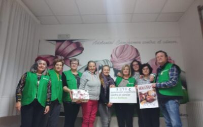 El magosto solidario de La Asunción recauda casi 4.000 euros para la Junta Local de La Bañeza de la AECC
