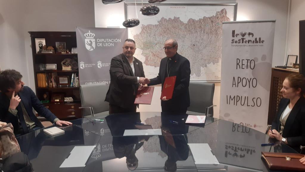 Diputación de León y Obispado de Astorga invierten 500.000 euros en la conservación y reparación de templos de la Diócesis