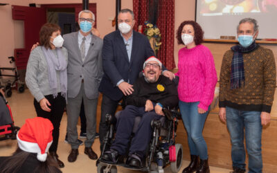 El presidente de la Diputación inicia en La Bañeza los encuentros navideños con los centros asistenciales