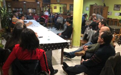 UPL celebra en La Bañeza una la asamblea abiertaentre medio centenar de militantes y simpatizantes