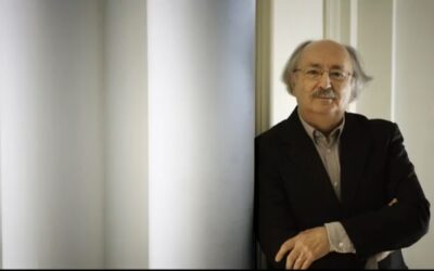 El claustro de la Usal valida el doctorado ‘honoris causa’ al poeta bañezano Antonio Colinas