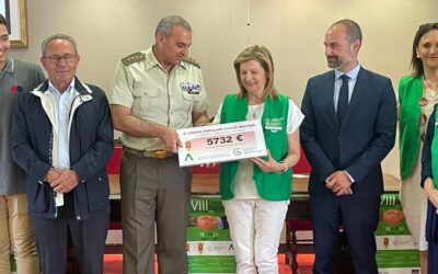 El Ralca entrega más de 5.700 euros a la AECC recaudado en el Cross Cabo Valtuille