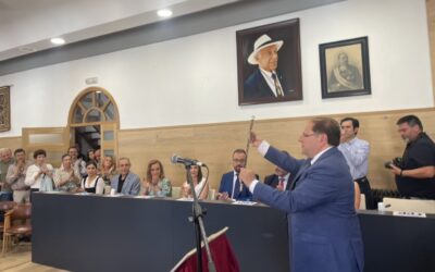 Javier Carrera asume la alcaldía de La Bañeza cuatro años más: “Quiero ser alcalde de todos, no os vamos a defraudar y haremos que La Bañeza sea grande”