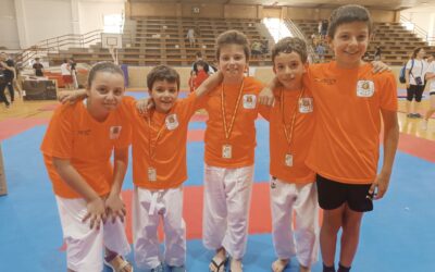 Gran actuación de los karatekas astorganos en el campeonato de Castilla y León