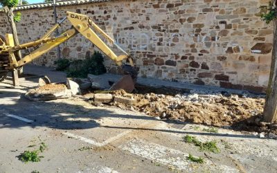Arreglo de las aceras del cementerio municipal de Astorga