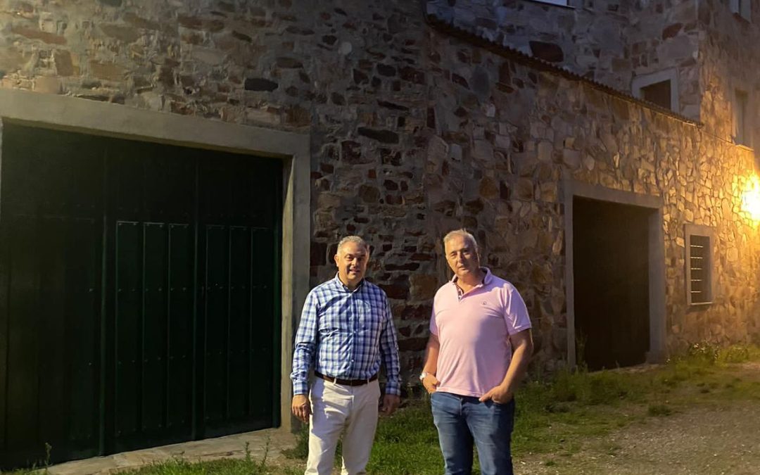 Nieto pedirá ayuda a la Junta para empedrar la zona de Las Paleras en Castrillo de los Polvazares