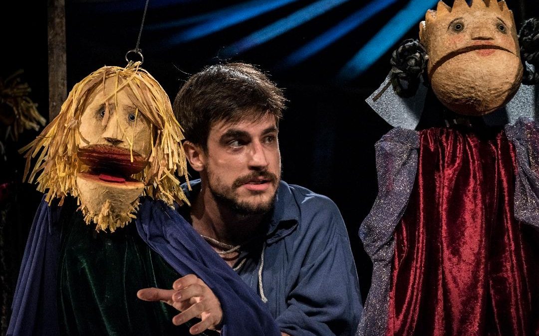 Hamlet en marionetas : Una Experiencia Teatral Única en La Bañeza de la mano de Bambalina