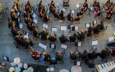Sones del Órbigo y el Grupo La Barbacana celebran Santa Cecilia en Veguellina