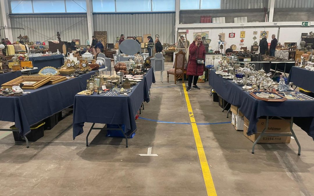 Balance “muy satisfactorio” de la Muestra de Antigüedades que abre la puerta a establecer un calendario ferial en Astorga
