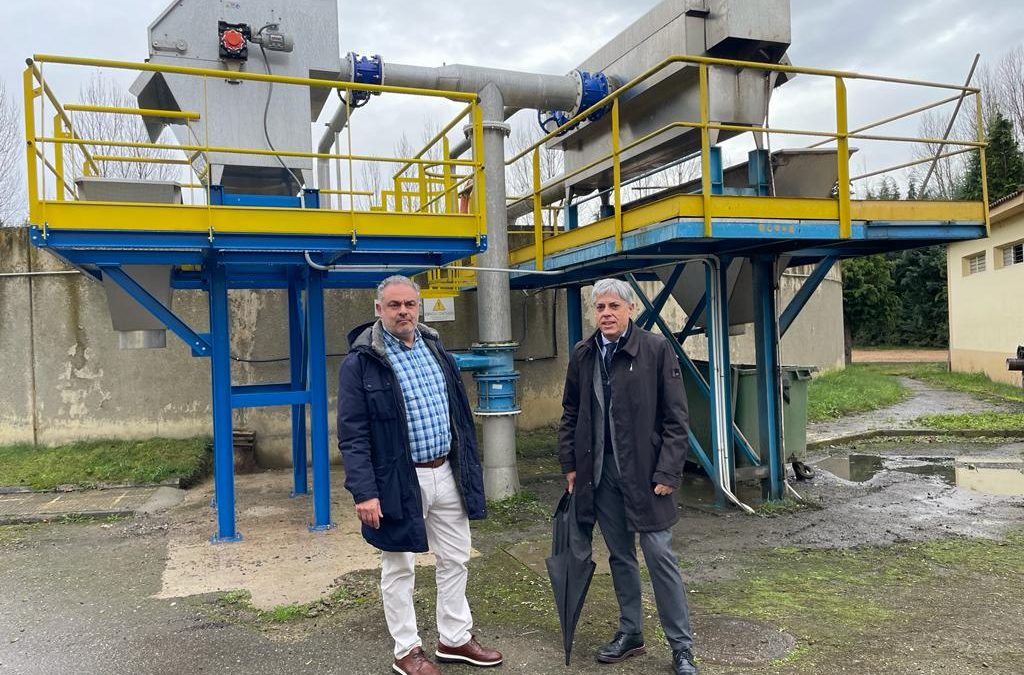 La Junta analiza las obras de mejora de la Estación depuradora de Astorga