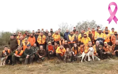 Cazadores del coto de Viforcos donan 1.100 euros para la lucha contra el cáncer