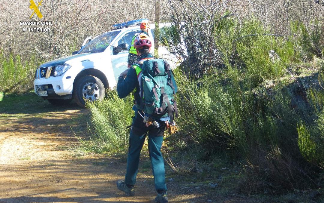 La Guardia Civil rescata a dos montañeros desorientados en los Montes del Teleno en Truchas