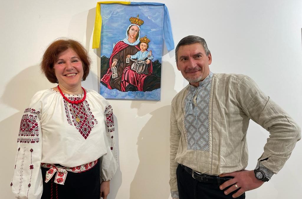 Stanislav Vlasov expone en Astorga una colección de iconos y pintura religiosa