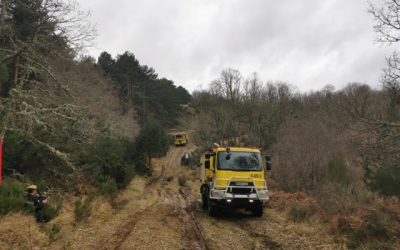 La UME intercambia conocimientos con el Servicio de Incendios Forestales de la Junta en Rabanal del Camino