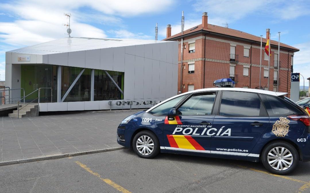 La Policía Nacional investiga un posible hurto en Astorga por el método de falsos técnicos