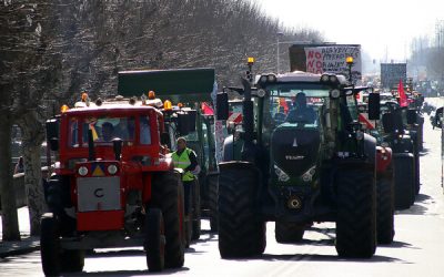 Las organizaciones agrarias se preparan para la tractorada de este viernes en León convocada hace un mes