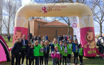 Doce medallas para los atletas de la Escuela Municipal de Atletismo de Astorga