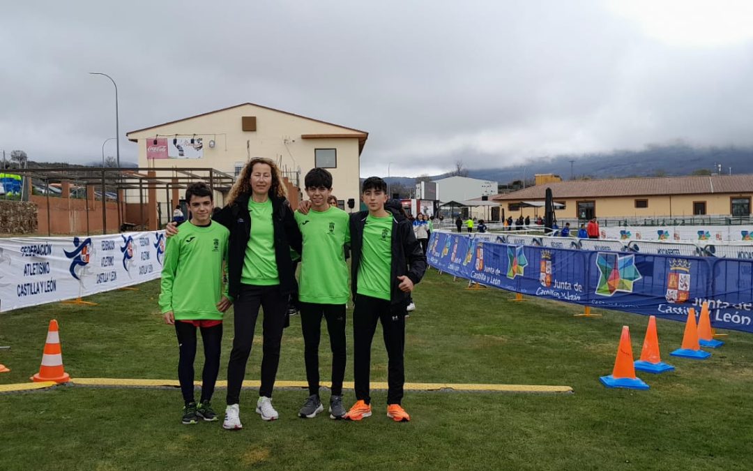 Tres atletas de Santa María del Páramo participan en el Campeonato Autonómico Escolar de Campo a través