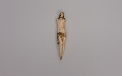 Un Cristo Expirante, pieza del mes de abril en el Palacio de Gaudí