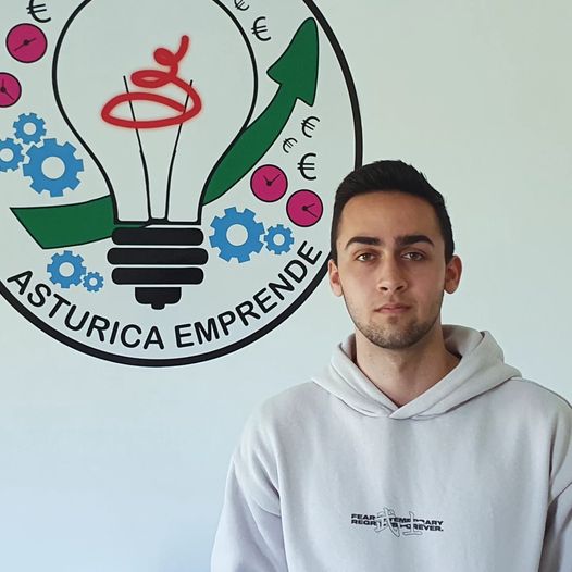 El alumno Abraham Sánchez del IES Astúrica Augusta consigue el premio extraordinario de Formación Profesional