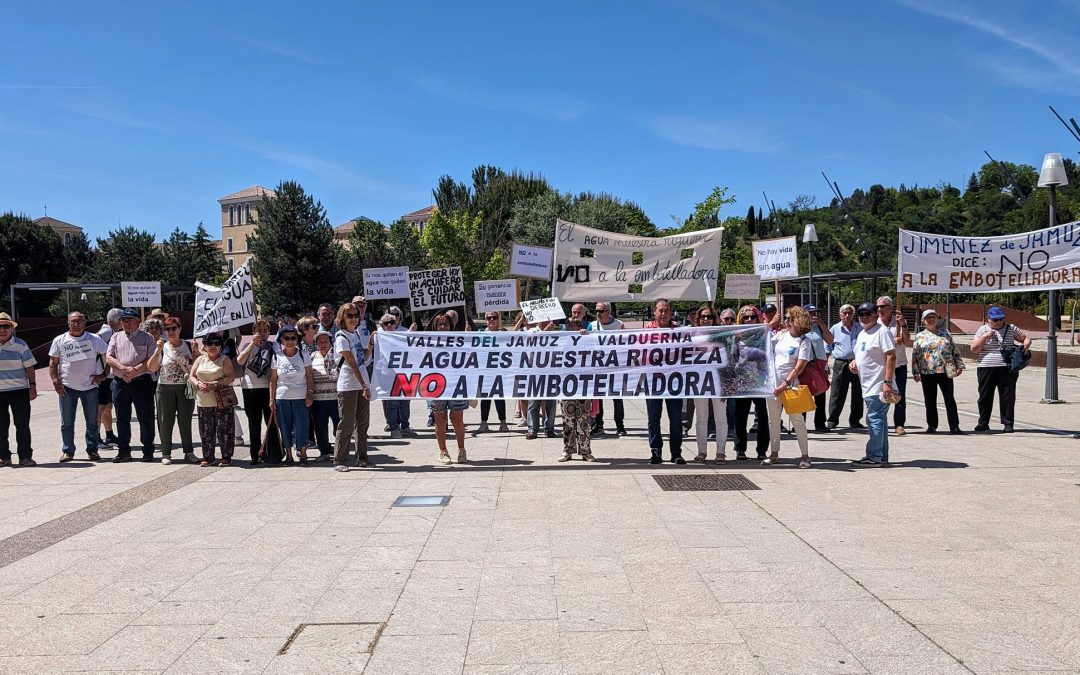 El PSOE pide a la Comisión Europea que intervenga ante el acuífero amenazado por la embotelladora de Quintanilla de Flórez