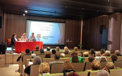 La Universidad de la Experiencia gradúa a sus alumnos